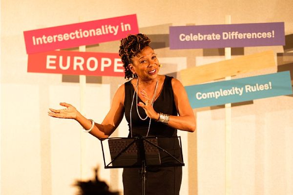 kimberle crenshaw