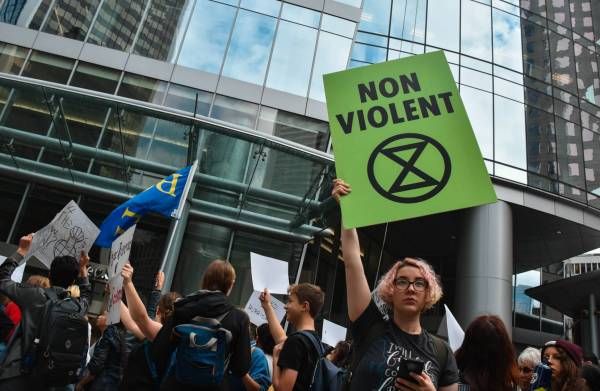 xr nonviolent