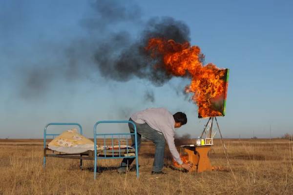 burning art
