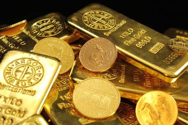 gold bars coins