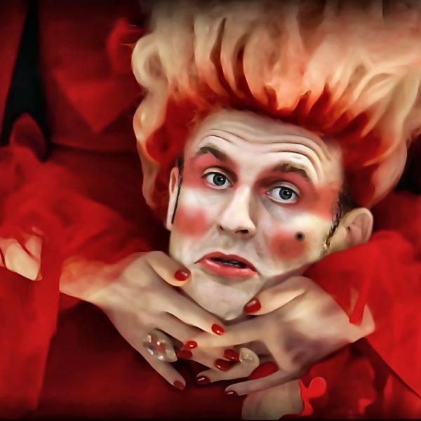beheaded Macron