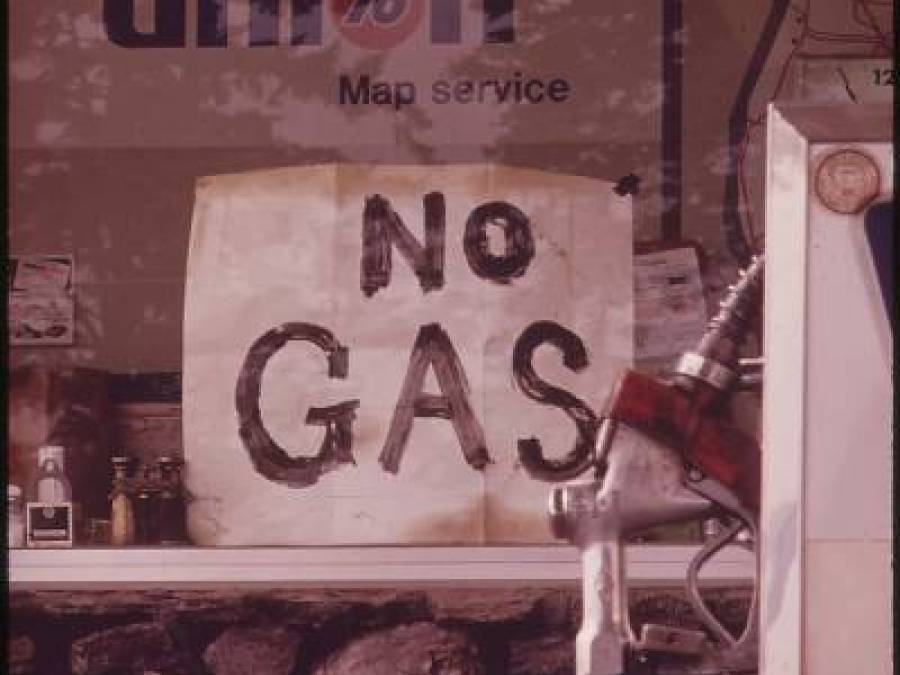 Strategic Oil Reserve Nears Collapse… US Must Choose: Guns or Butter
